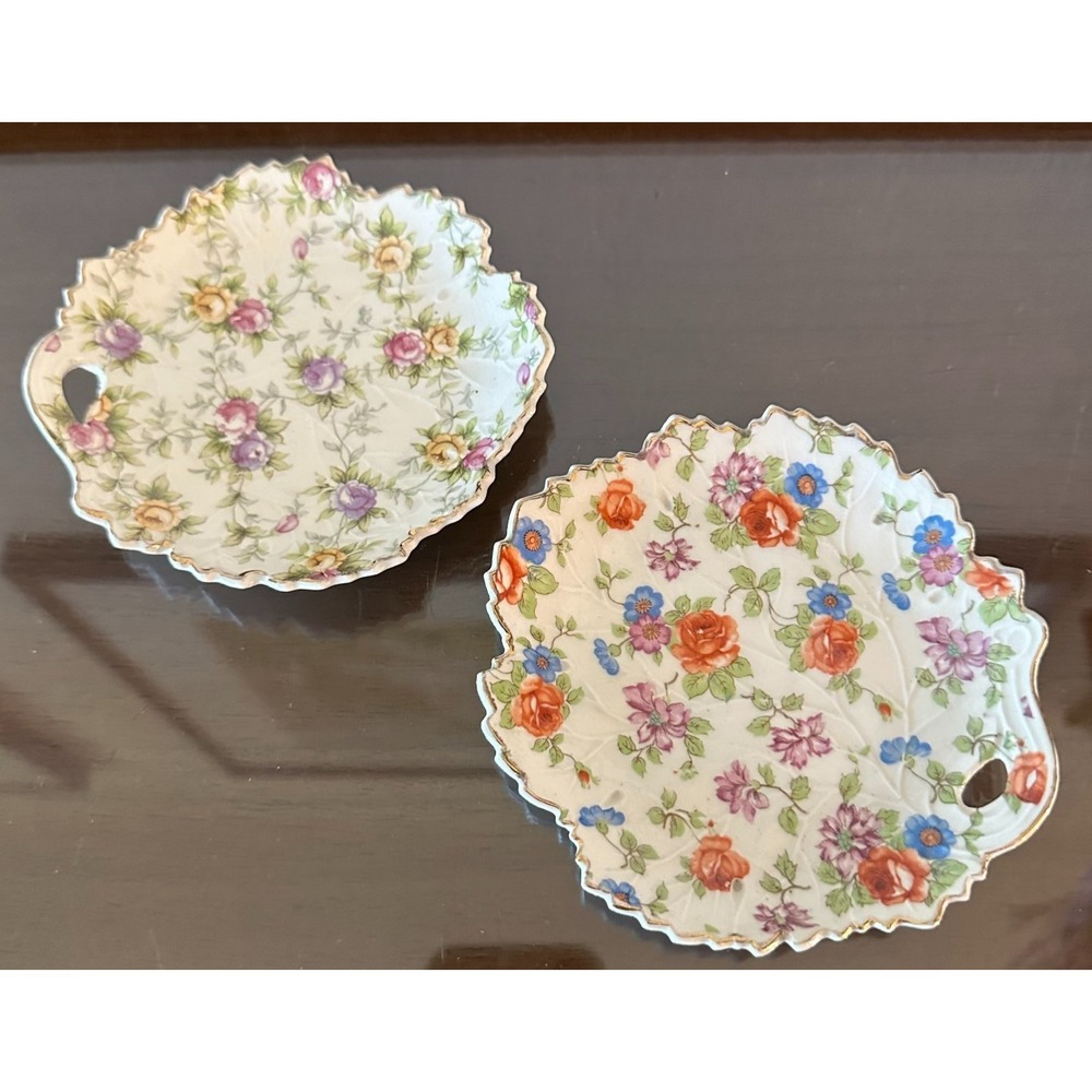 Vintage Leaf Shaped Plates Lot of 2 Floral Accents Made In Japan EUC